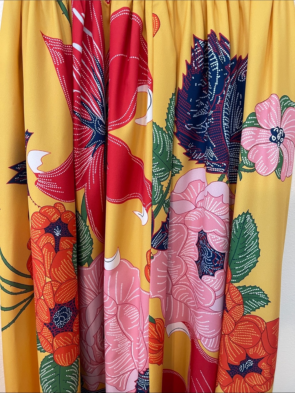 NWOT Vibrant Floral Maxi Skirt with Pockets - Picture 5 of 16